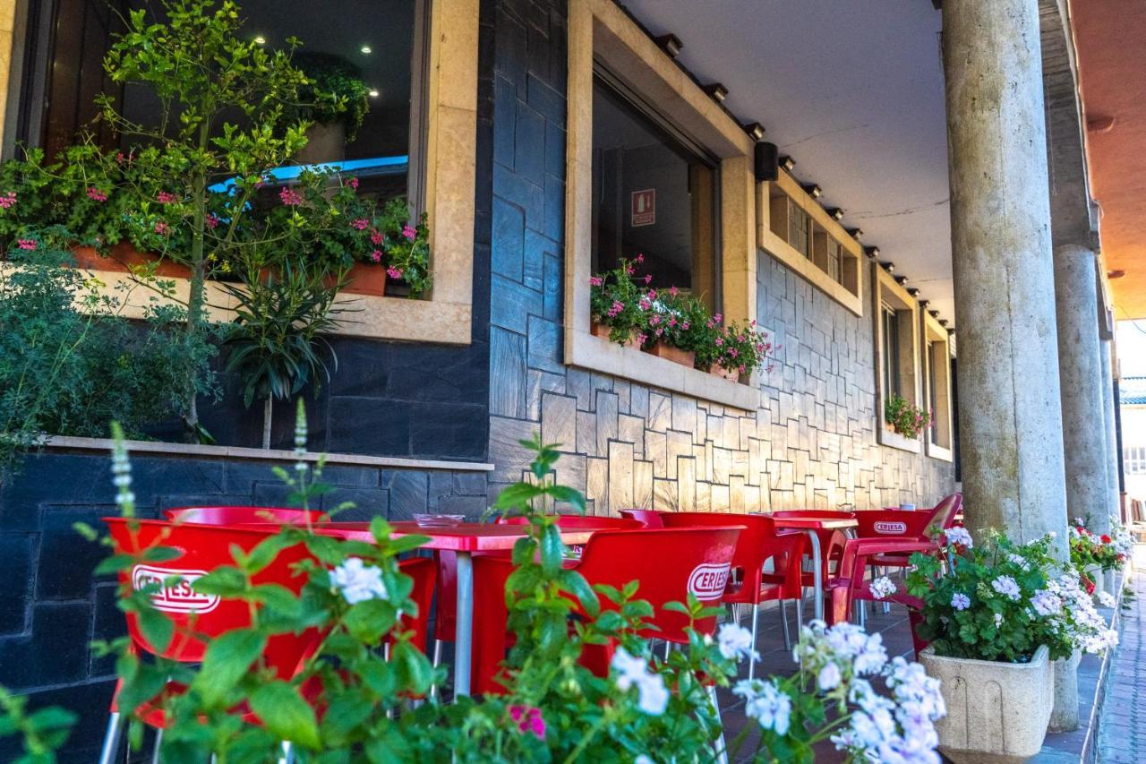 Hotel Rio Cea Puente Almuhey ภายนอก รูปภาพ